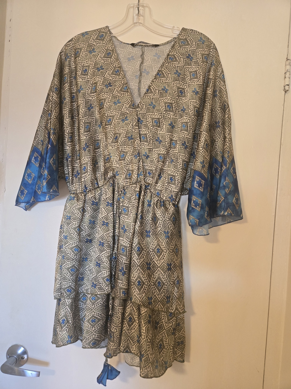 Zara Blue and Cream Geometric Tiered V-Neck Mini Dress